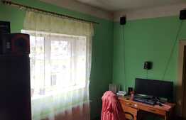 Casa renovabila/demolabila, 112 mp, teren 462 mp, zona strazii Oasului