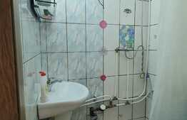 Garsoniera, etaj intermediar, zona Liviu Rebreanu