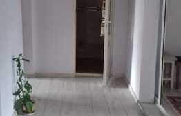 Casa de vanzare, 65 mp, teren aferent 500 mp, zona accesibila