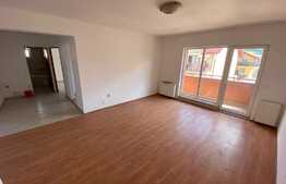 Oportunitate!! Apartament cu 2 camere, 54 mp, etaj intermediar, parcare, zona Eroilor