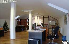 109 mp ultrafinisat, zona linistita!