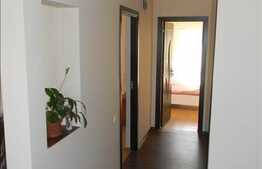 Apartament modern in vila la prima inchiriere!