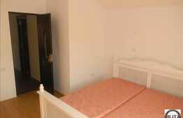 Apartament modern in vila la prima inchiriere!