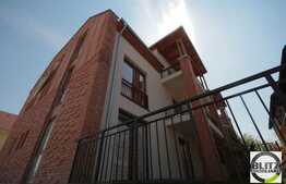 Confort LUX intr-o zona de case, vile!