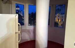 Apartament cu 1 camera, decomandat, 40 mp, zona Teatrul National