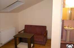 Apartament cu 3 camere, cu scara interioara, 71 mp utili