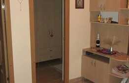 Vanzare 1 camera, 44 mp utili plus balcon, zona Stejarului