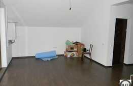 Pret excelent la 3 cam cu scara interioara!