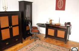 Vanzare 3 camere in zona strazii Baita!