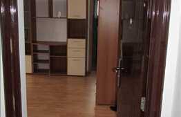 Vanzare 2 camere, 42 mp utili, zona Teilor!