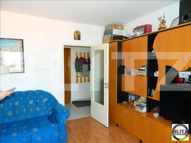 Apartament 1 camera, 35 mp, zona P-ta Mihai Viteazul