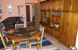 De vanzare apartament cu 1 camera, decomandat, 37 mp utili, zona Real