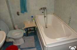 De vanzare apartament cu 1 camera, decomandat, 37 mp utili, zona Real