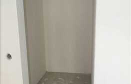 Vanzare 3 camere, 60 mp, etaj intermediar, zona TERRA, semifinisat