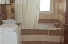 2 camere, 56 mp utili, 2 balcoane, zona Eroilor! Etaj intermediar! Loc parcare!