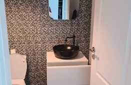 Doresti doar sa te muti? Apartament la cheie, cu 3 camere, 80,2mp utili, ultrafinisat, loc de parcare subteran, in zona Piata 1 Mai