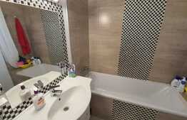 Apartament modern cu 3 camere, curte privata si loc de parcare, Apahida