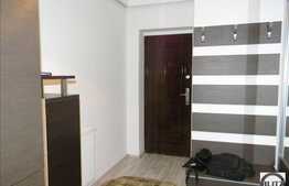 Vanzare 3 camere 65 mp cu balcon inchis, loc pt parcare