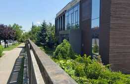 450 MP- Etaj cladire de birouri cu parcari incluse. 