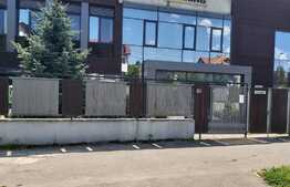 450 MP- Etaj cladire de birouri cu parcari incluse. 