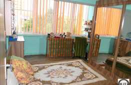 Apartament de vanzare cu 3 camere, 54 mp utili