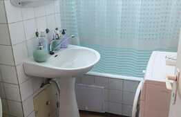 Garsoniera 28 mp, locatie extraordinara, zona Flora 