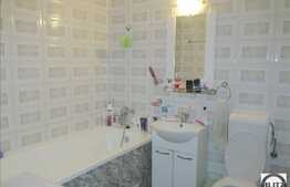 Vanzare 2 camere, 48.5 mp, decomandat! Zona strazii Florilor