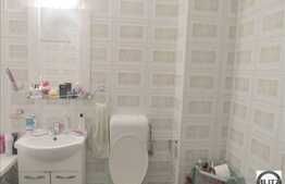 Vanzare 2 camere, 48.5 mp, decomandat! Zona strazii Florilor