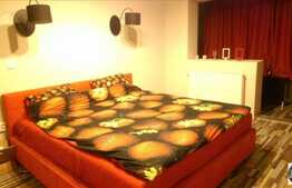 Vanzare 2 camere, 48.5 mp, decomandat! Zona strazii Florilor