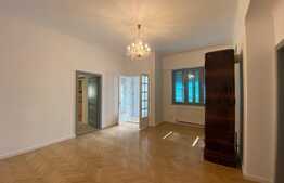 Casa individuala, 85 mp, proaspat renovata in stilul scandinav, prima inchiriere