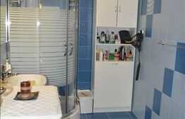 Vanzare 2 camere, 45 mp utili plus loc parcare, zona Teilor