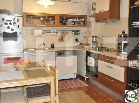 Apartament de vânzare 2 camere Floreşti - 5249AV | BLITZ Cluj-Napoca | Poza1