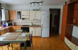 Apartament 2 camere decomandate, 48 mp, parcare, zona Iulius Mall