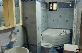 Apartament 2 camere decomandate, 48 mp, parcare, zona Iulius Mall