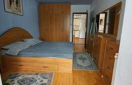 Apartament 2 camere decomandate, 48 mp, parcare, zona Iulius Mall