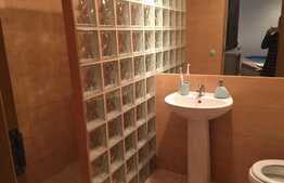 Garsoniera, 12 mp, posibilitate de parcare, zona strazii Tarnavelor 