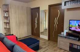 Apartament pretabil pentru spatiu comercial, 3 camere, zona Terra!