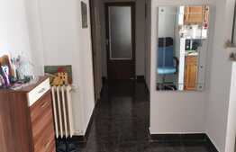 Apartament cu 3 camere, 70 mp, zona Calea Floresti