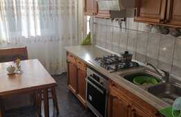 Apartament cu 3 camere, 70 mp, zona Calea Floresti