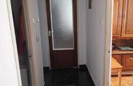 Apartament cu 3 camere, 70 mp, zona Calea Floresti