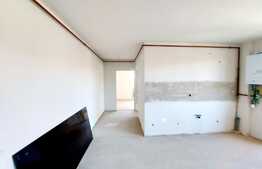 Apartament semifinisat, 3 camere, garaj, zona strazii Tauti, 5 minute de Vivo!