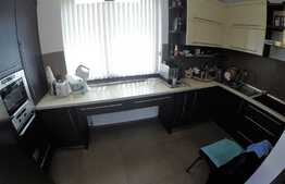 Oferta pe care o astepti de mult! Apartament cu 3 camere, 3 parcari, gradina, zona Eugen Ionesco