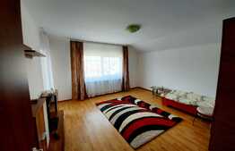 Apartament 2 camere, decomandat, 55mp, zona strazii Florilor!