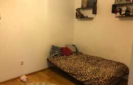 Apartament 3 camere, 57 mp, semidecomandat, zona strazii Detunata