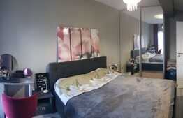 Apartament spatios, etaj intermediar, garaj, panorama ...