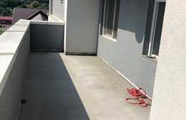 Apartament 3 camere, terasa, partial mobilat si utilat, zona strazii Oasului