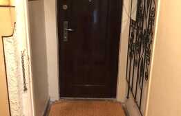 Apartament cu 3 camere, decomandat, zona Parang 