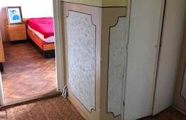 Apartament cu 3 camere, decomandat, zona Parang 