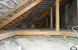 Vanzare apartament in casa cu 2 camere, 64 mp plus pod mansardabil