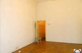 Vanzare apartament in casa cu 2 camere, 64 mp plus pod mansardabil